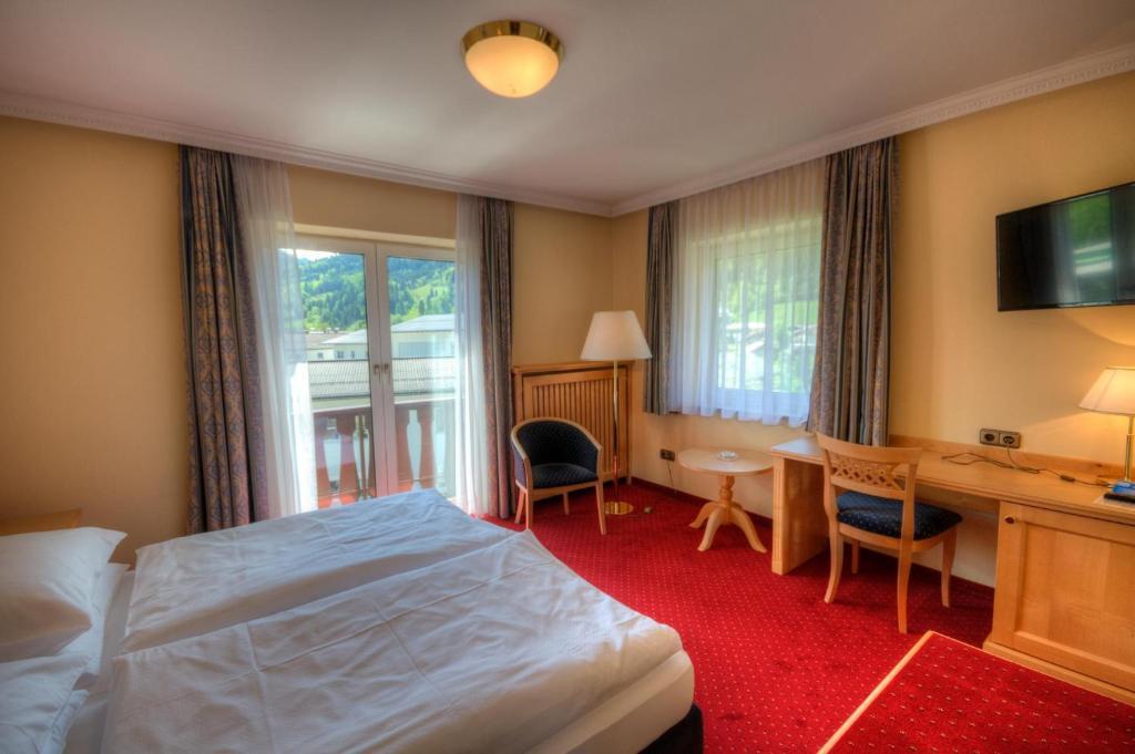 Hotel Tauernblick - Thermenhotels Gastein باد هوفغاستين الغرفة الصورة